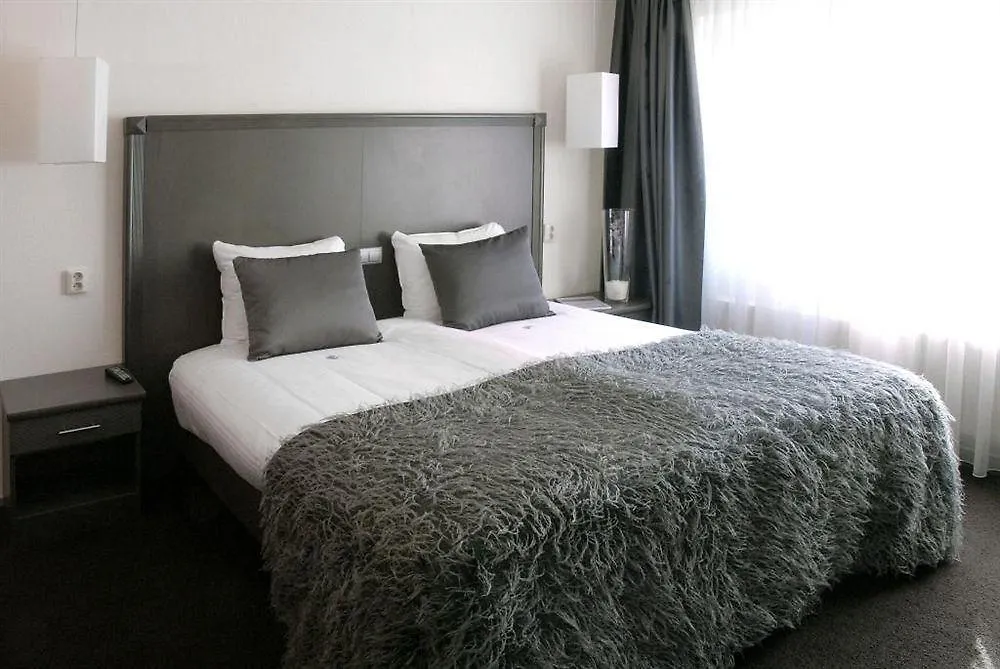Hotel One Rotterdam